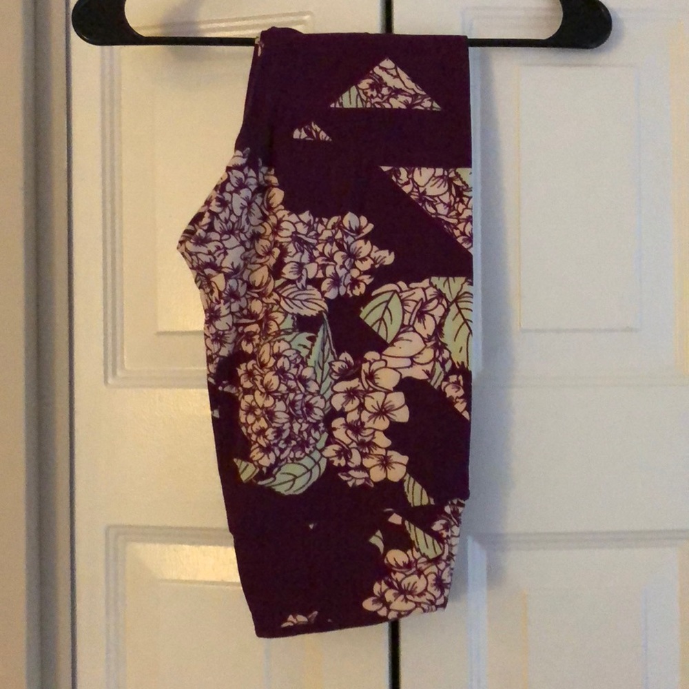 LuLaRoe OS Leggings